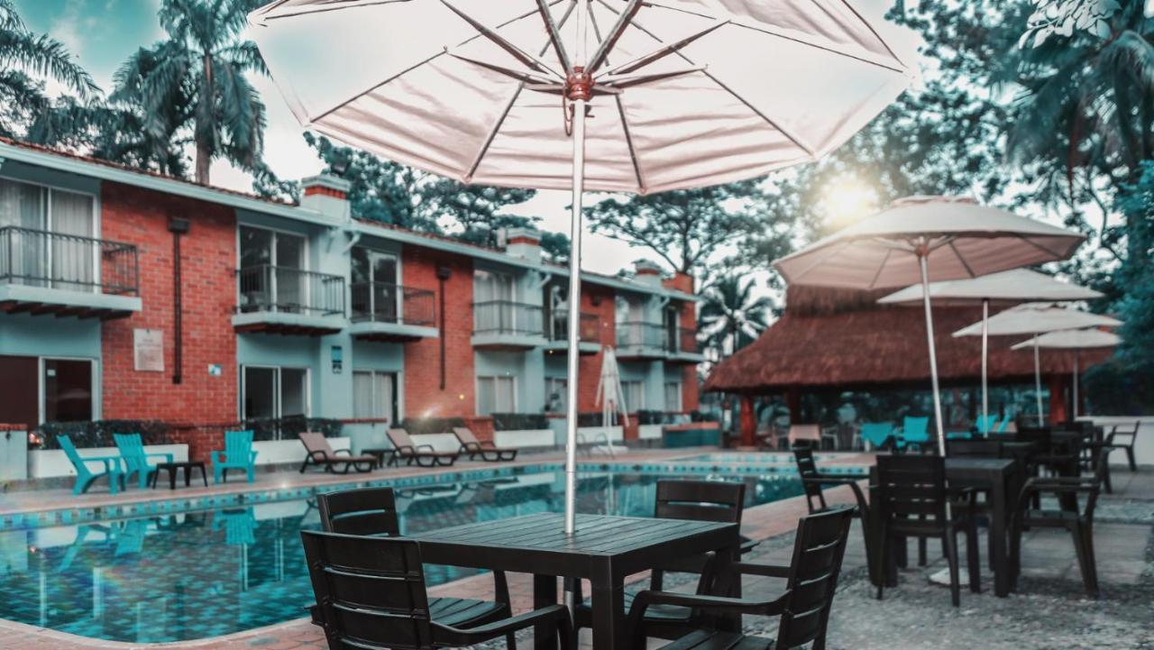 Hotel Y Restaurante Meson Del Gitano Caucasia Εξωτερικό φωτογραφία