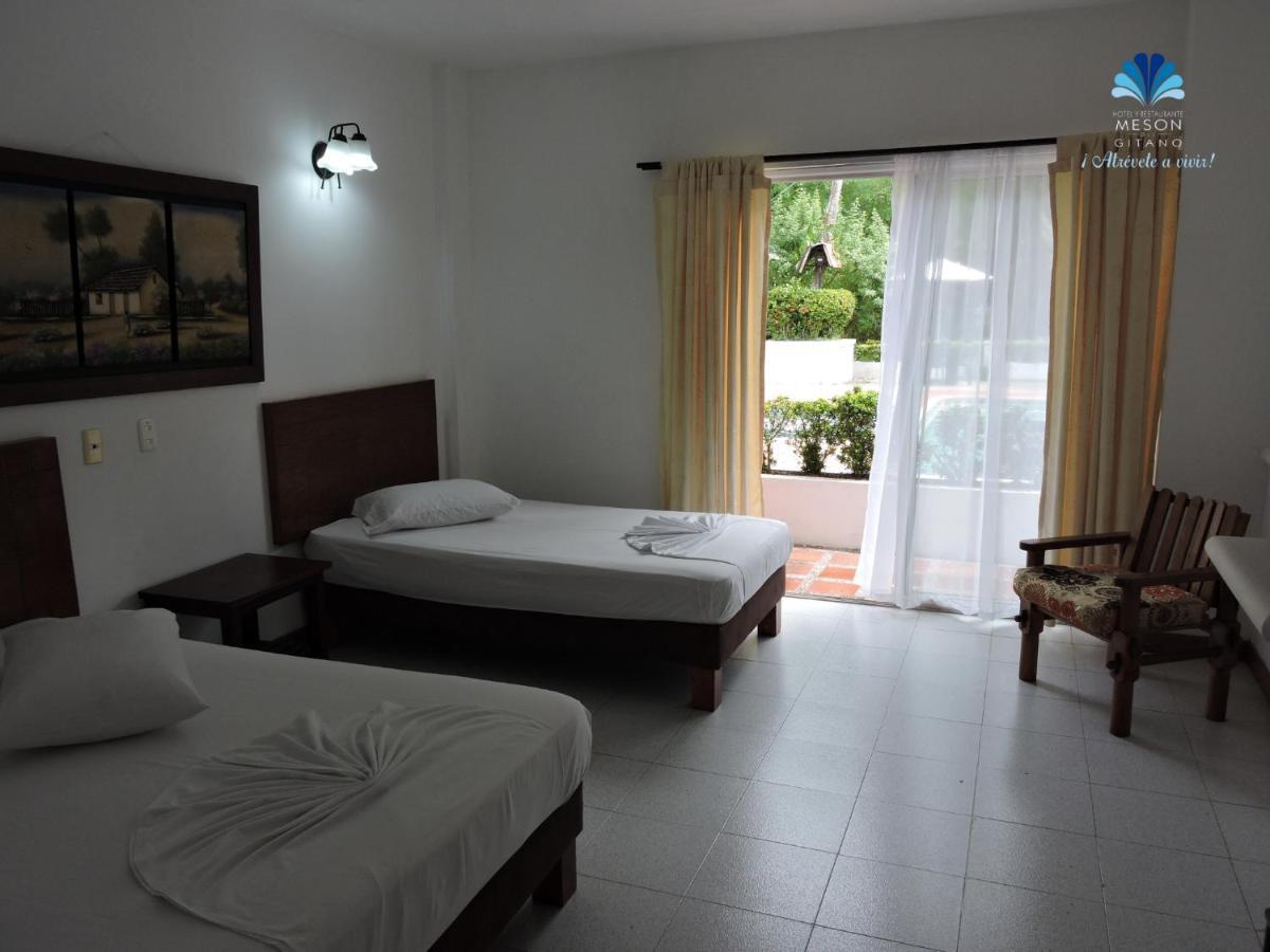 Hotel Y Restaurante Meson Del Gitano Caucasia Εξωτερικό φωτογραφία